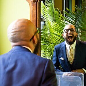 Meet your Posher, Clyde